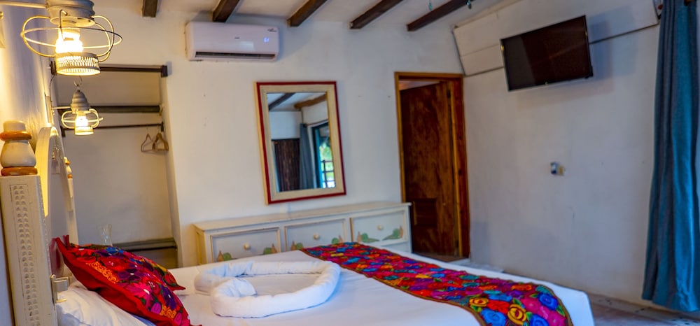 Casa Maya Holbox Beachfront Hotel 8/38