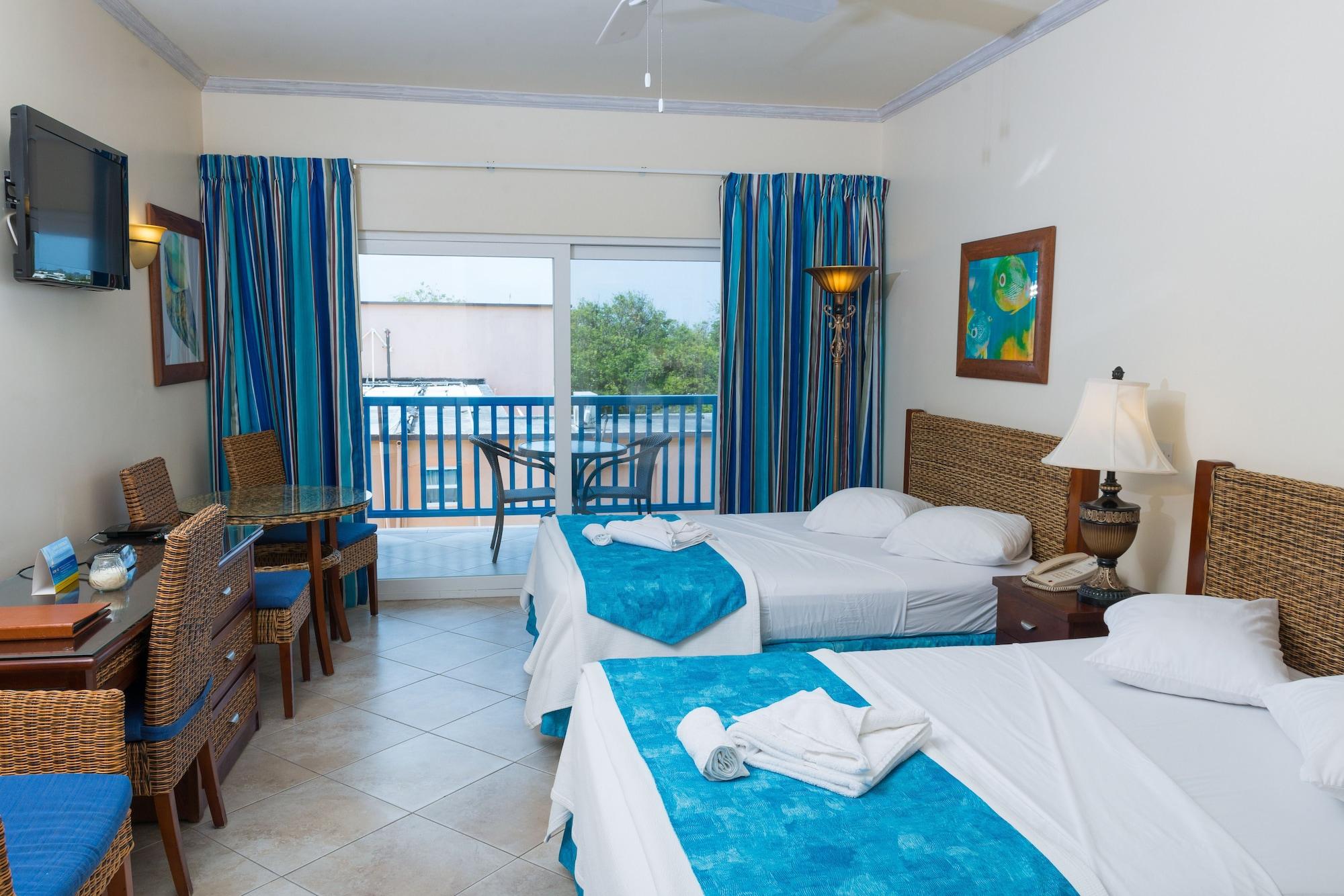 Deluxe, Studio, Island View