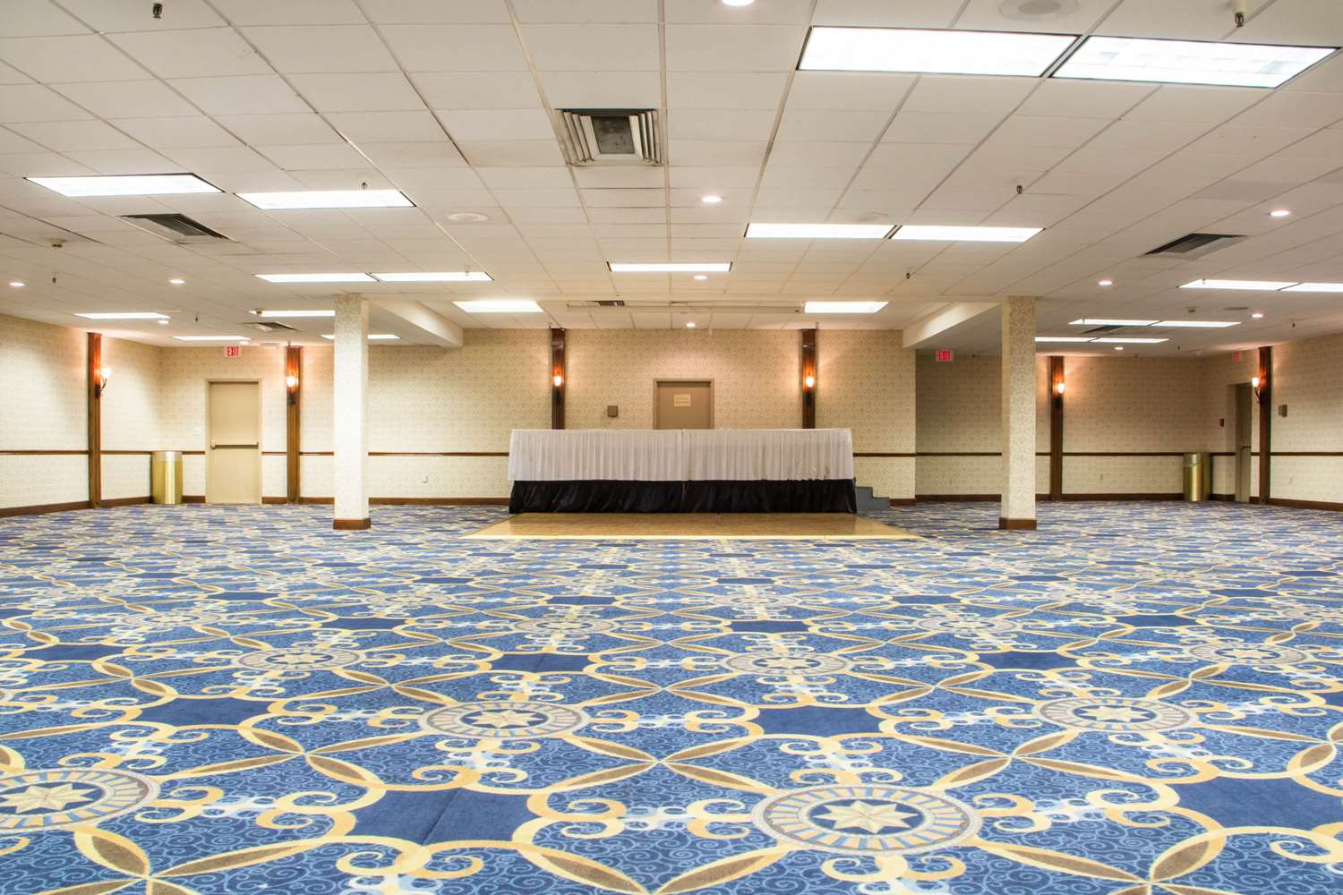 Ramada by Wyndham Tulsa Broken Arrow 20/32