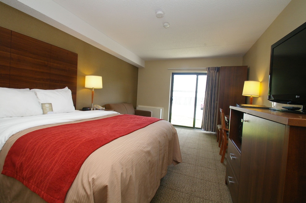 Comfort Inn Huntsville Ontario 10/40