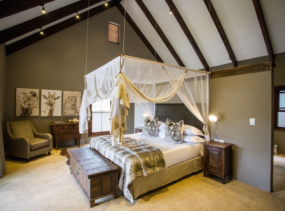 Bush Villas Self-Catering At Botlierskop 8/50
