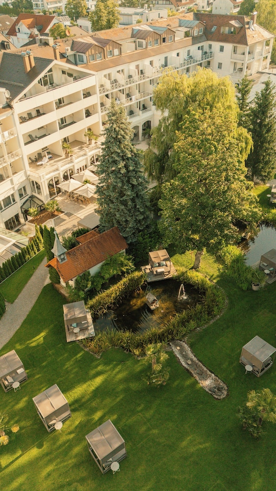 PARKHOTEL RESIDENCE 64/69