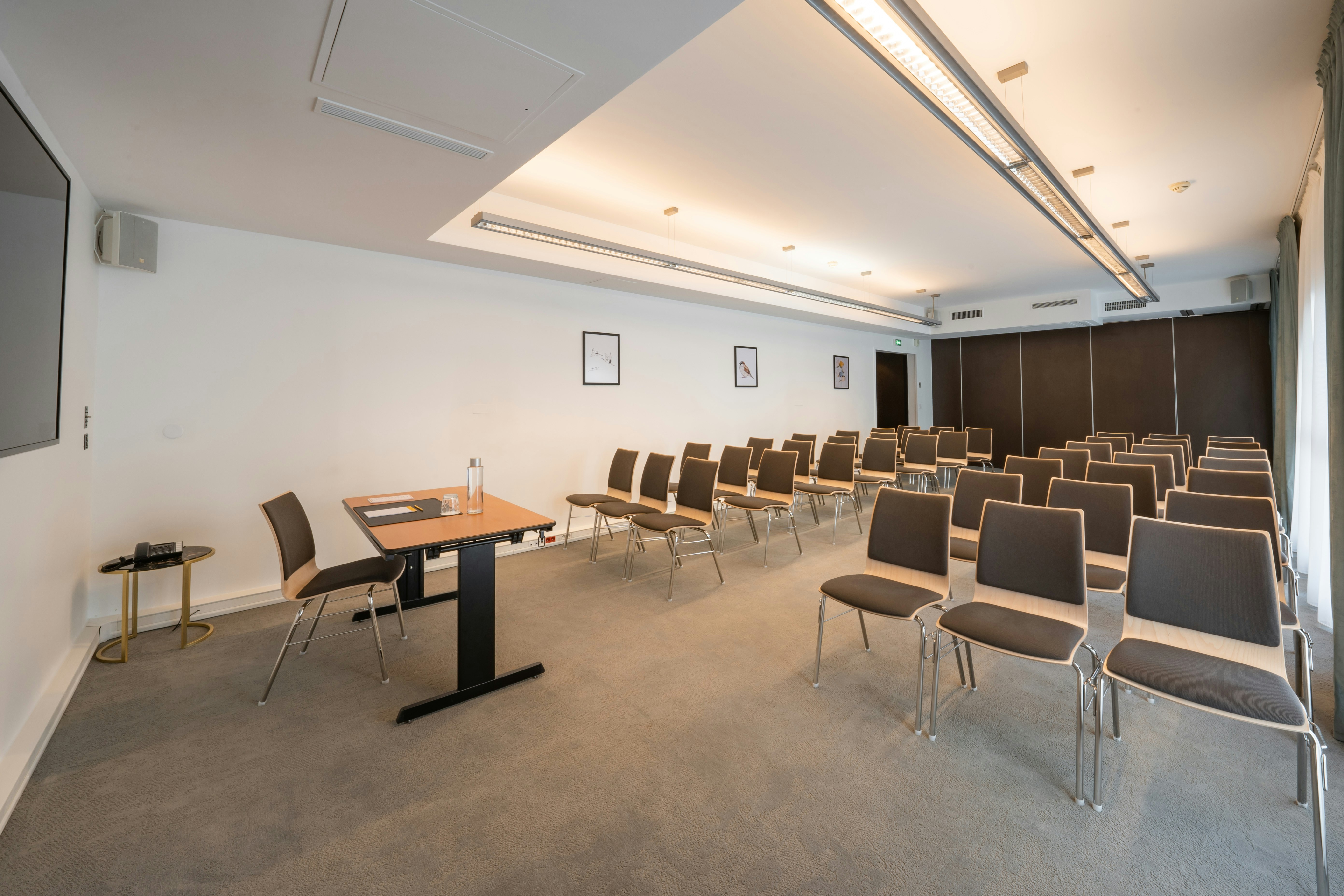 Voco Paris Montparnasse Ex Holiday Inn Paris Gare Montparnasse 47/64