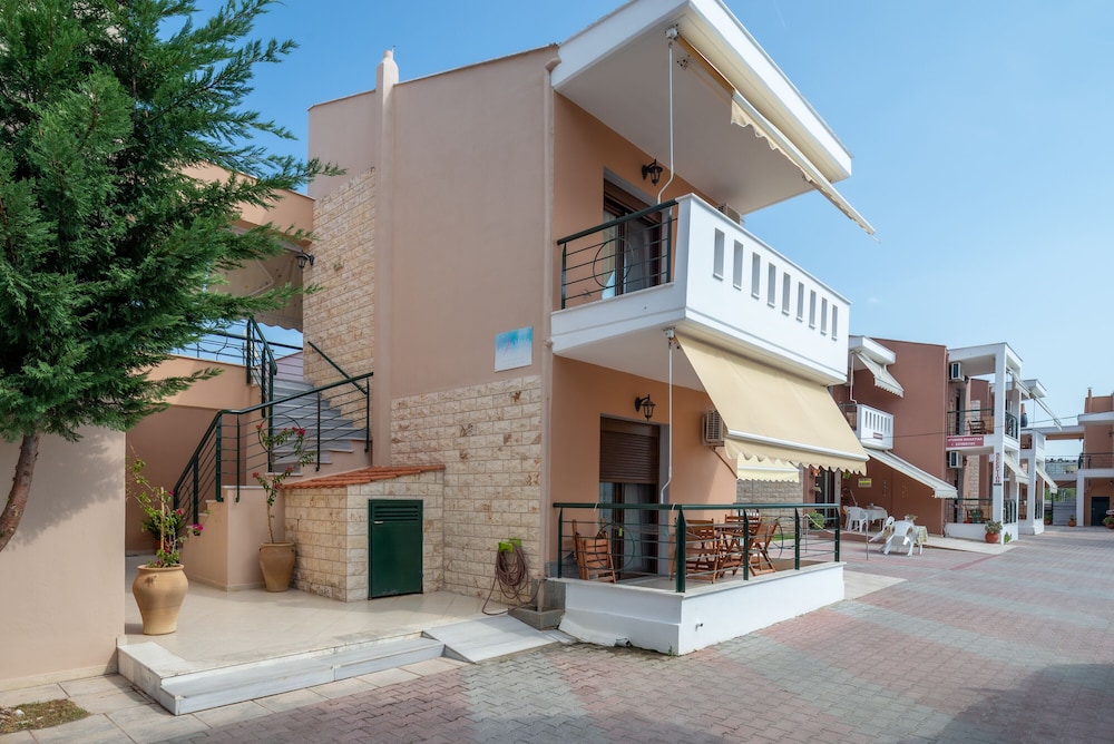 Villa Maria 3/50