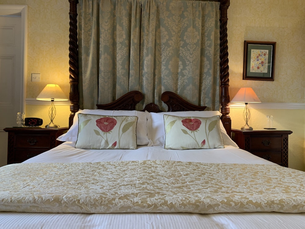 Ivythwaite Lodge 12/50
