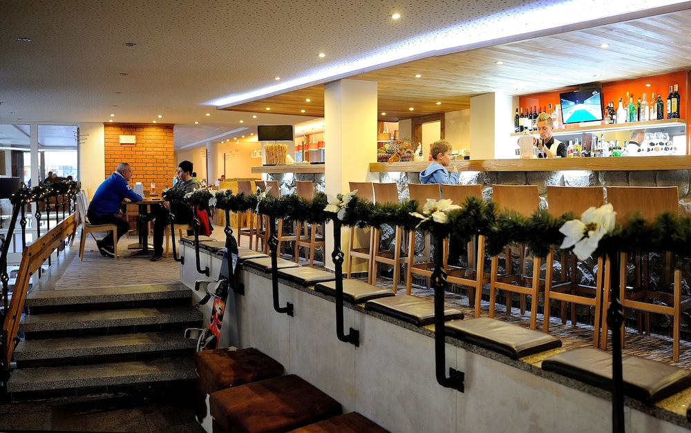 HOTEL FIS 30/35
