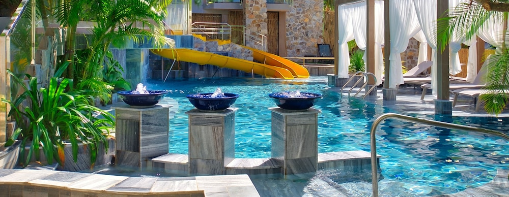 The Wind Resort - Tropical Hillside Escape 63/70