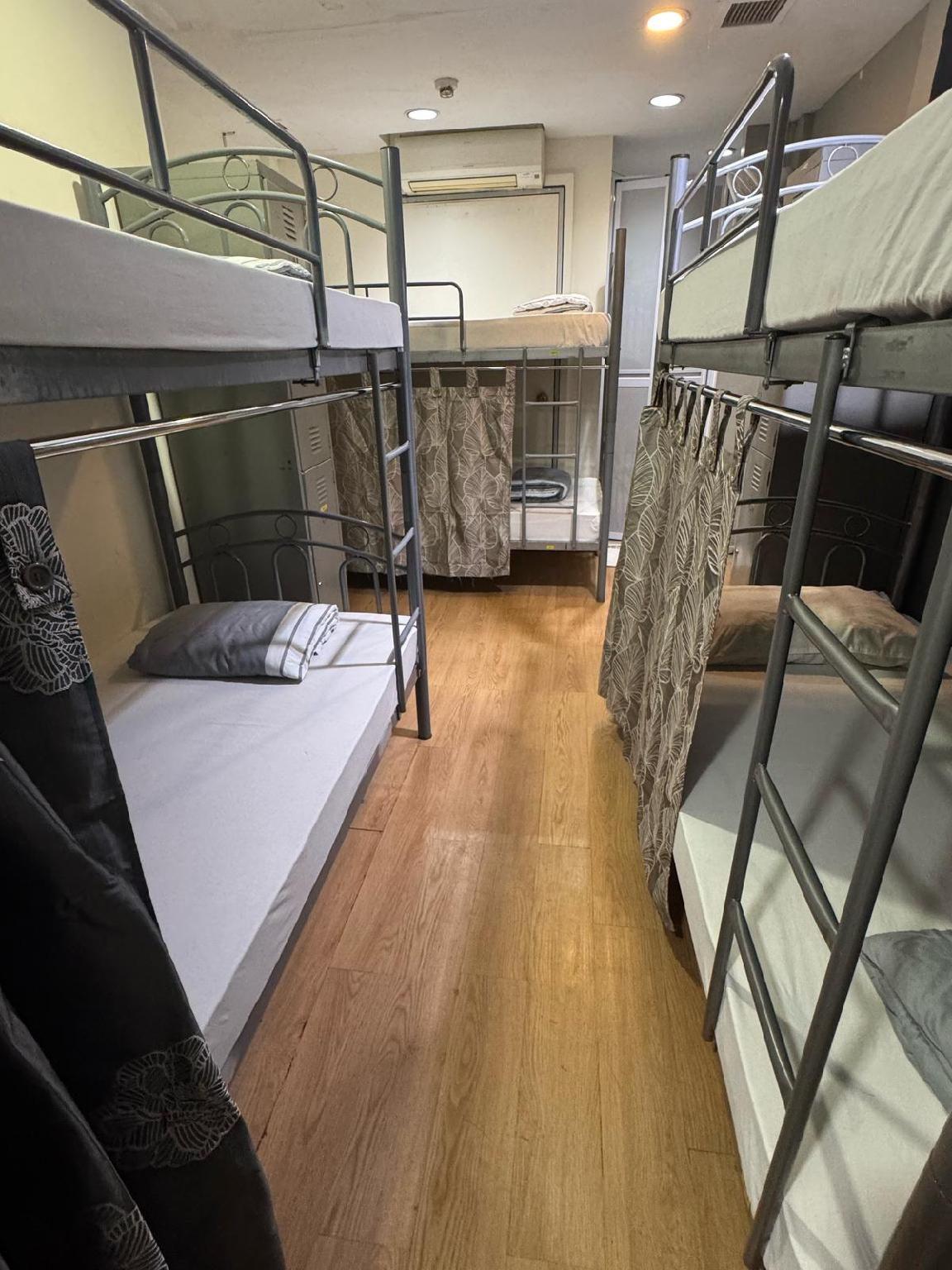Female Dorm, Female Only, 6 Beds