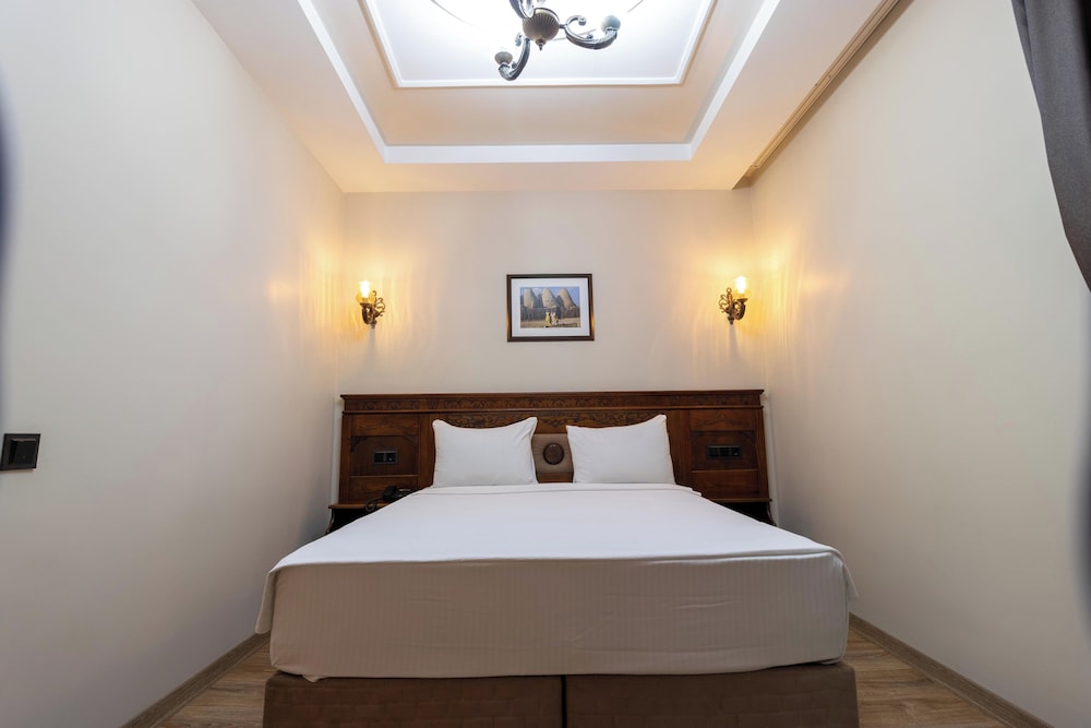 El Ruha Hotel 13/50