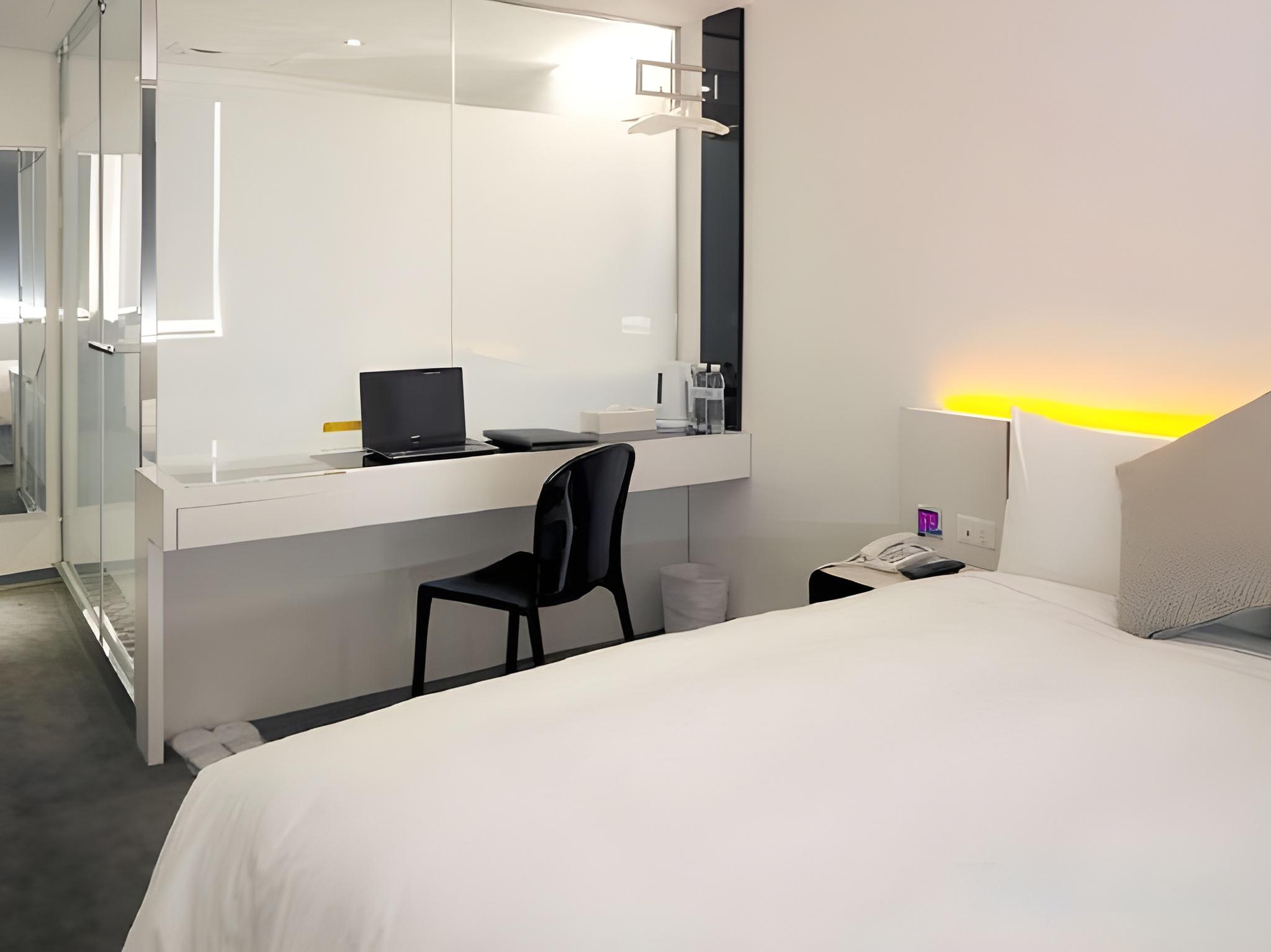 Elegant, Double Bed