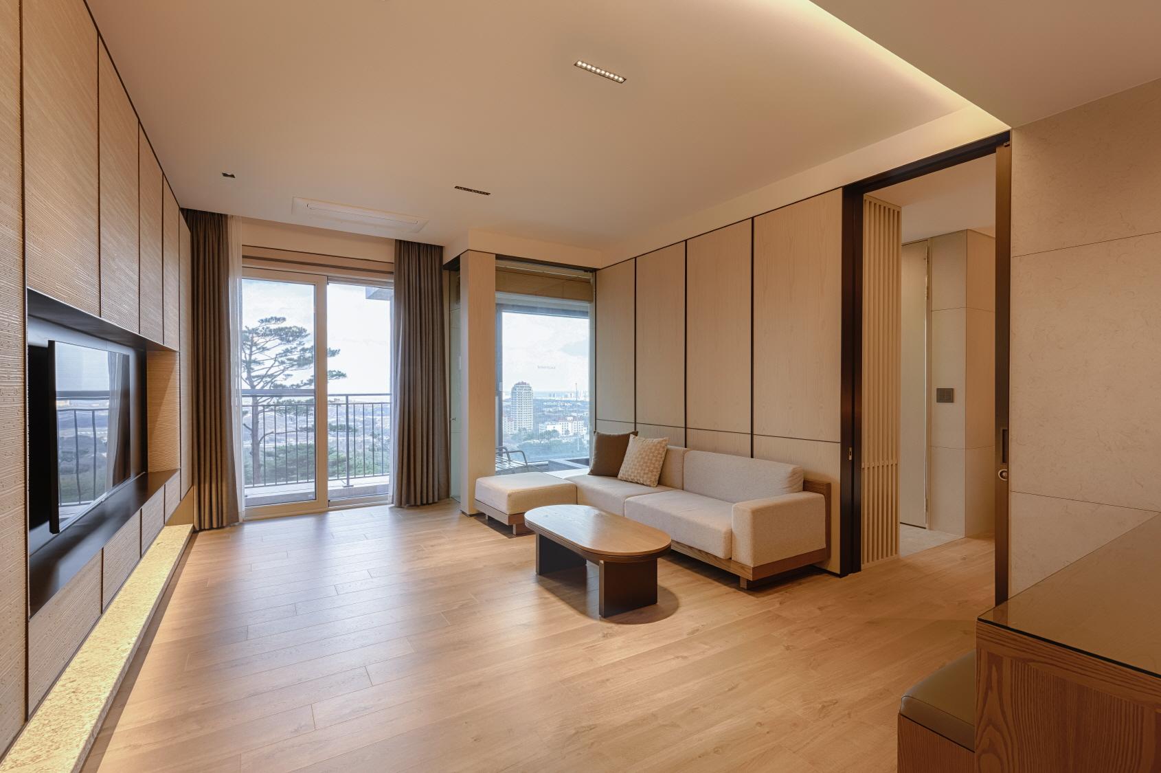 Silver, Suite, Kitchen