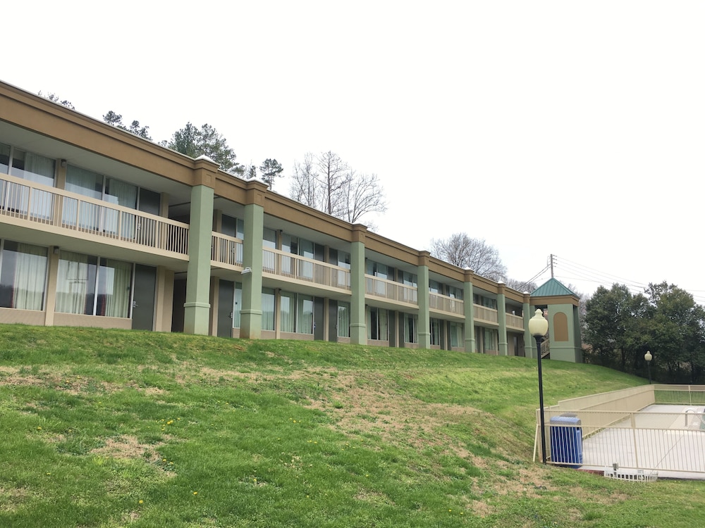 OYO Hotel Harriman near I-40 in HARRIMAN - TN