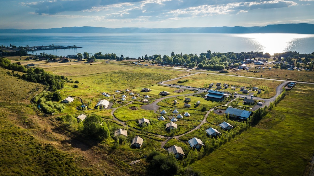 Conestoga Ranch Glamping Resort 91/100