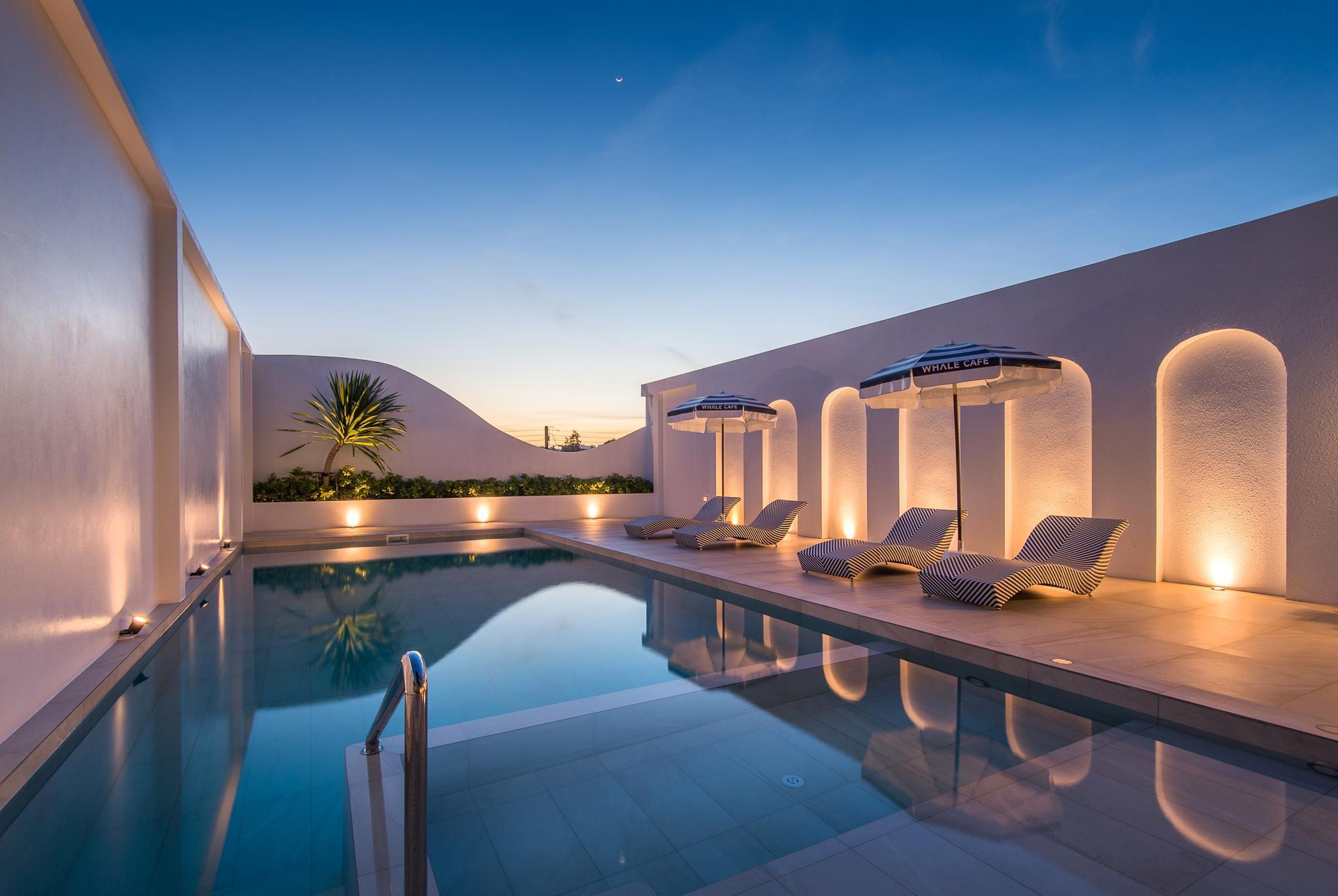 SLEEP WHALE HOTEL 24/27