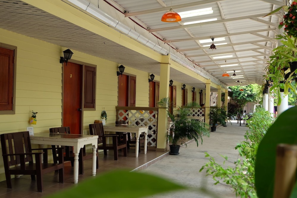 Steve Lady Hostel 31/44