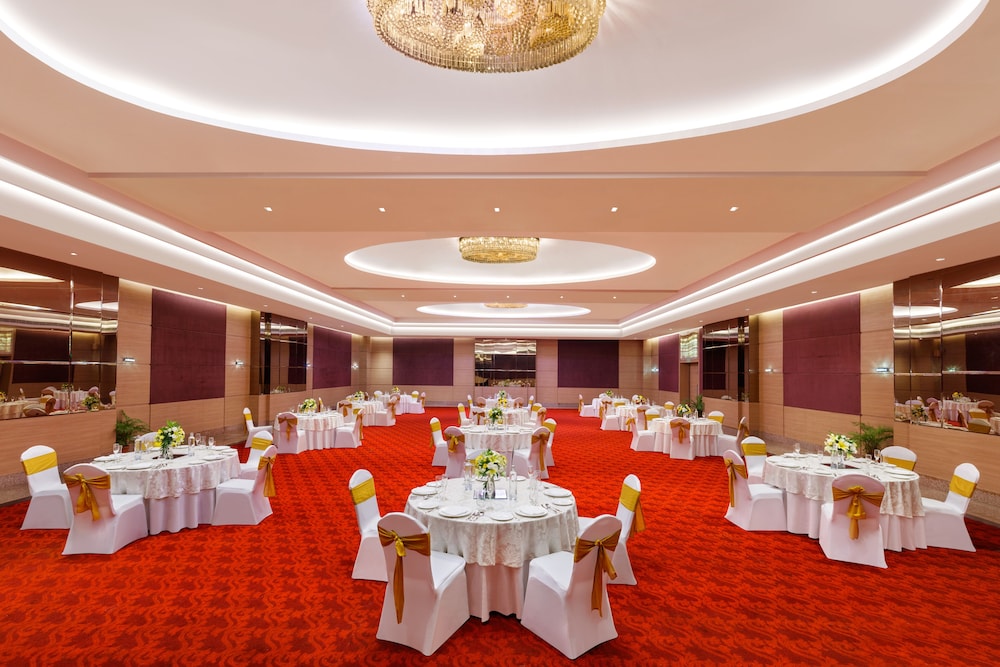 Welcomhotel by ITC Hotels, GST Road, Chennai 28/36
