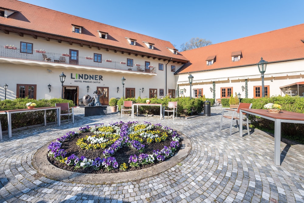 Lindner Hotel Prague Castle 2/50