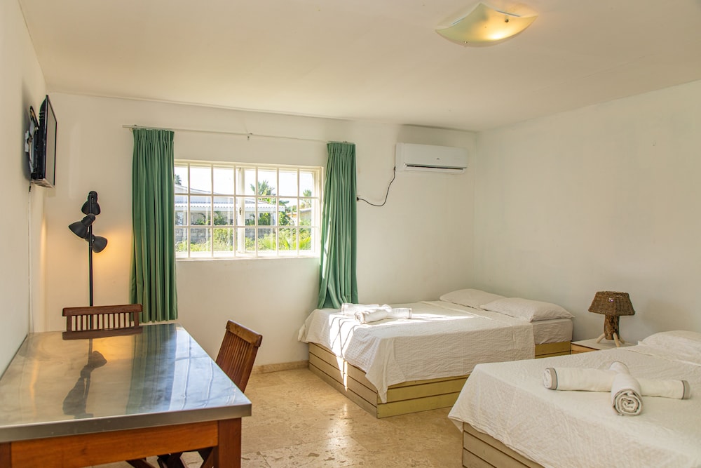 The Lodge Bed And Breakfast 11/50