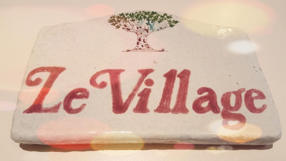 Hotel Le Village 12/22