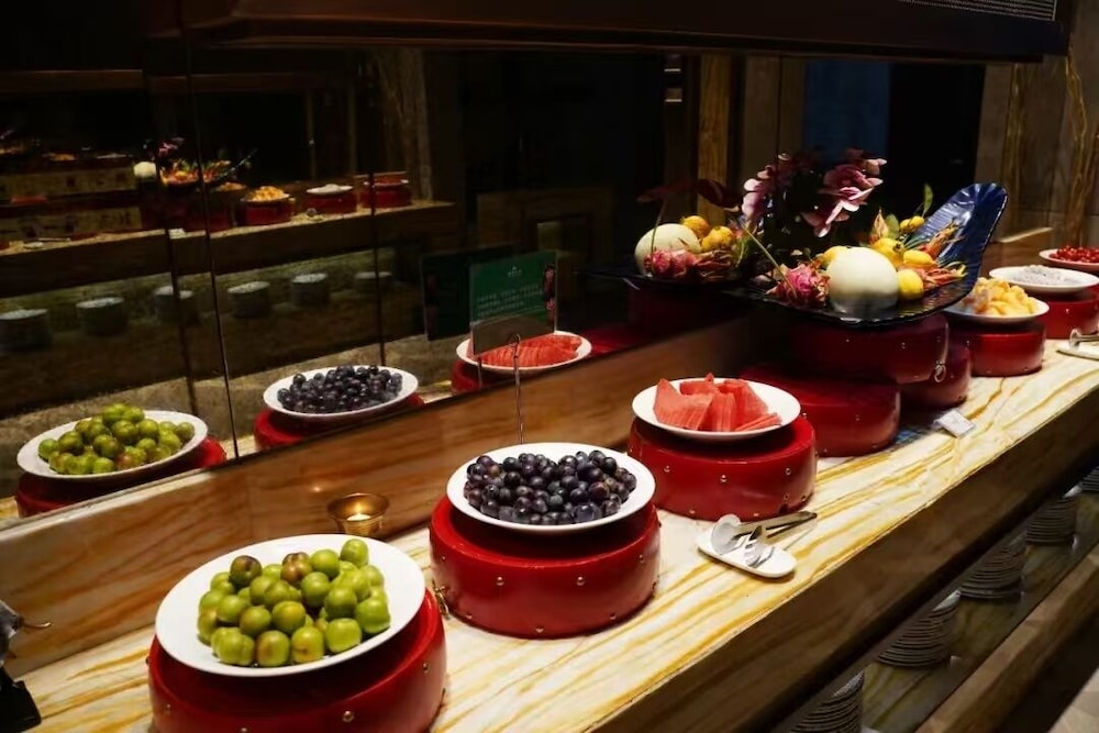Tibet Hotel Chengdu 30/50