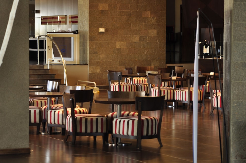 Rayentray Puerto Madryn Hotel 30/42