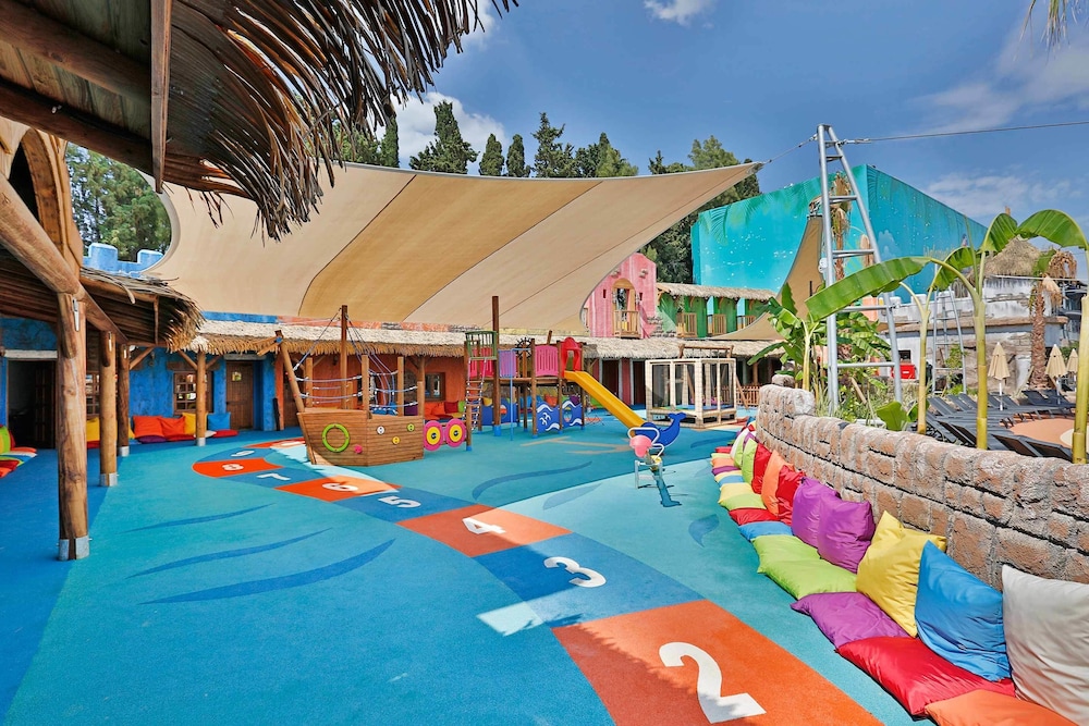 Atlantique Holiday Club 46/66