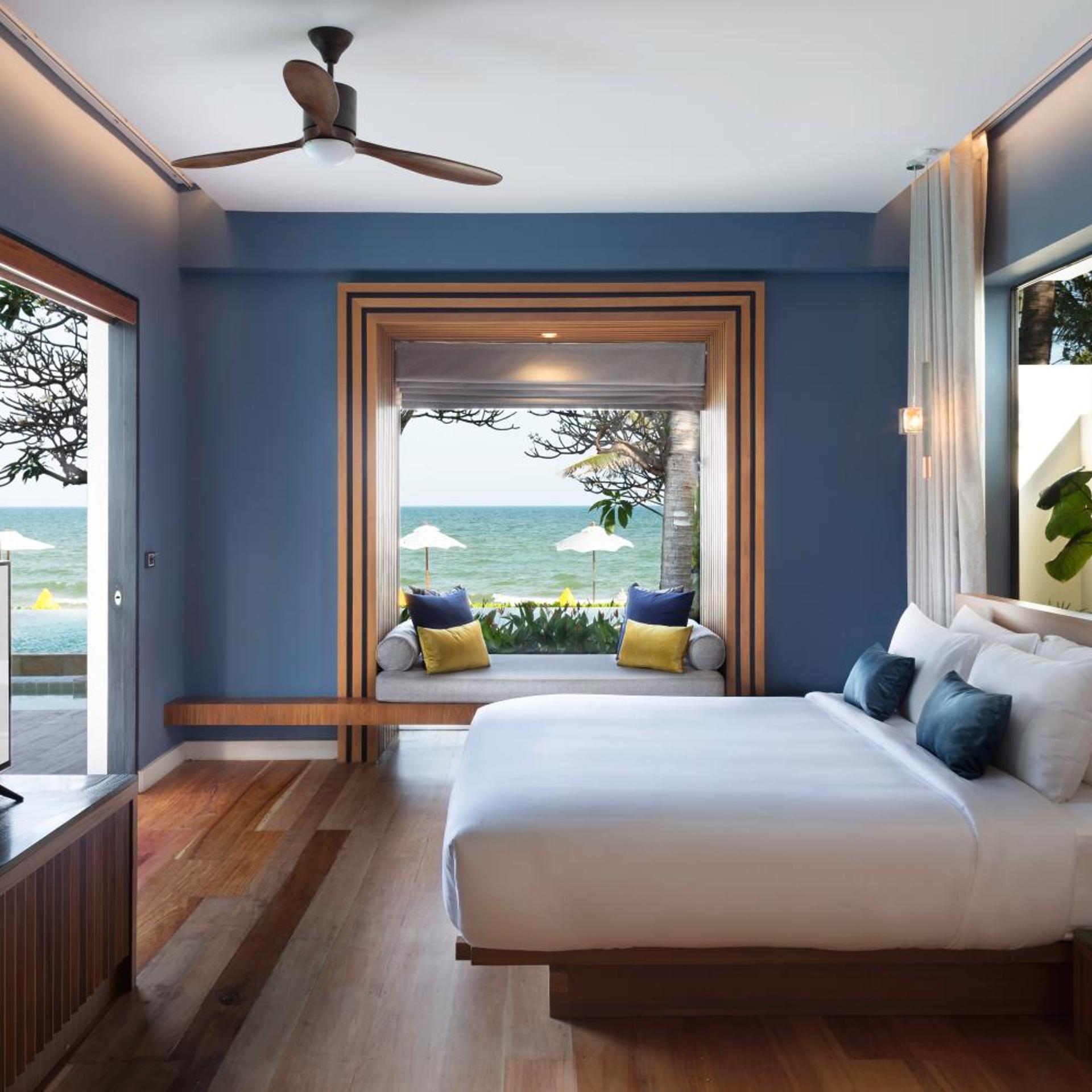 Villa, Beach Front