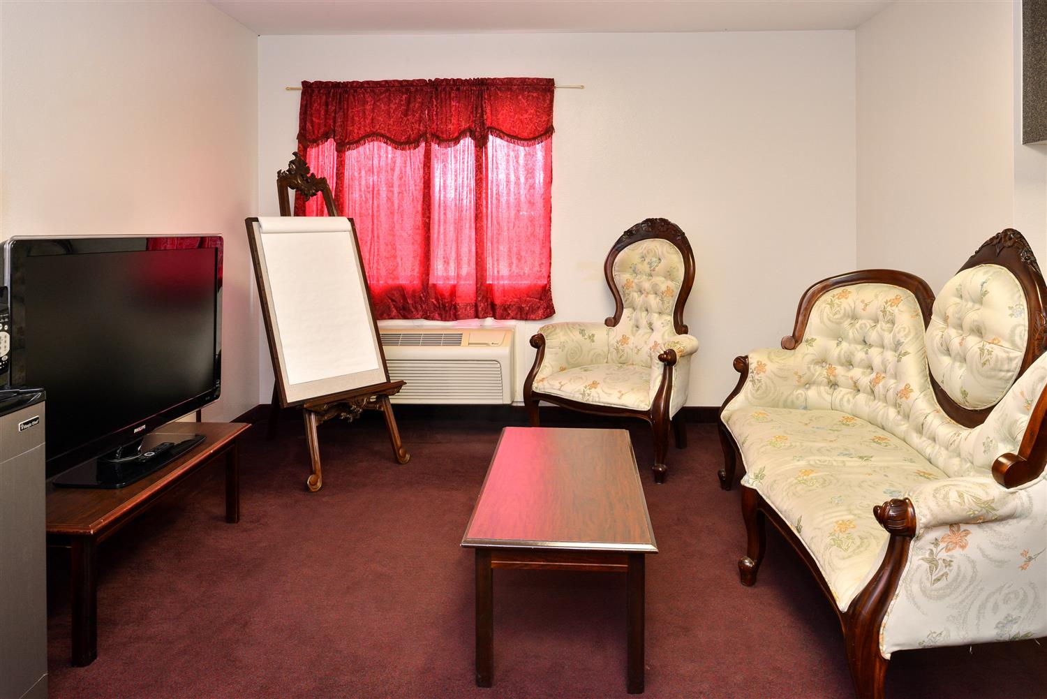 Americas Best Value Inn Somerville, TX 41/52