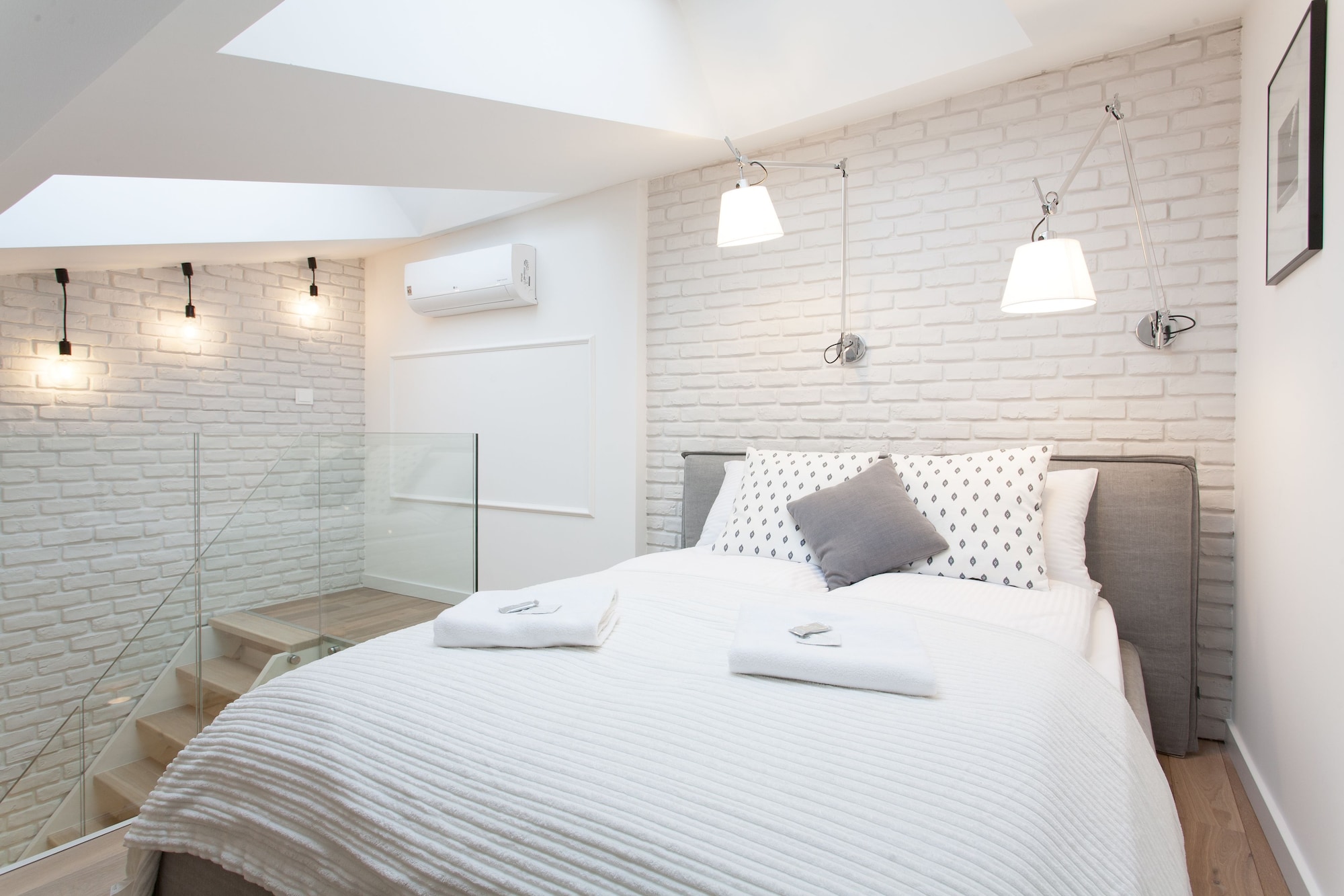 1 BEDROOM, DESIGN, APARTMENT