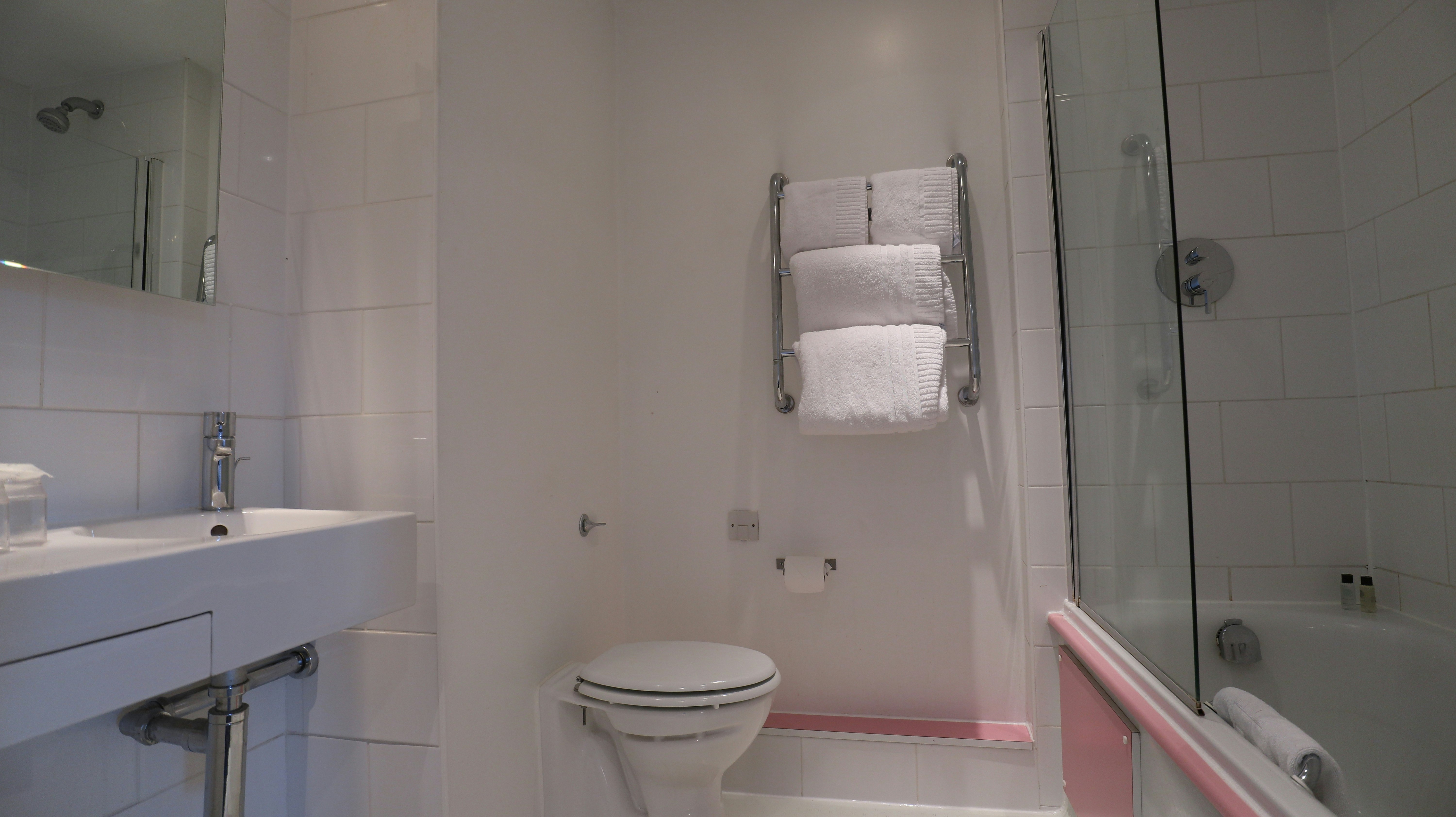 Citrus Hotel Cheltenham By Compass Hospitality 74/79