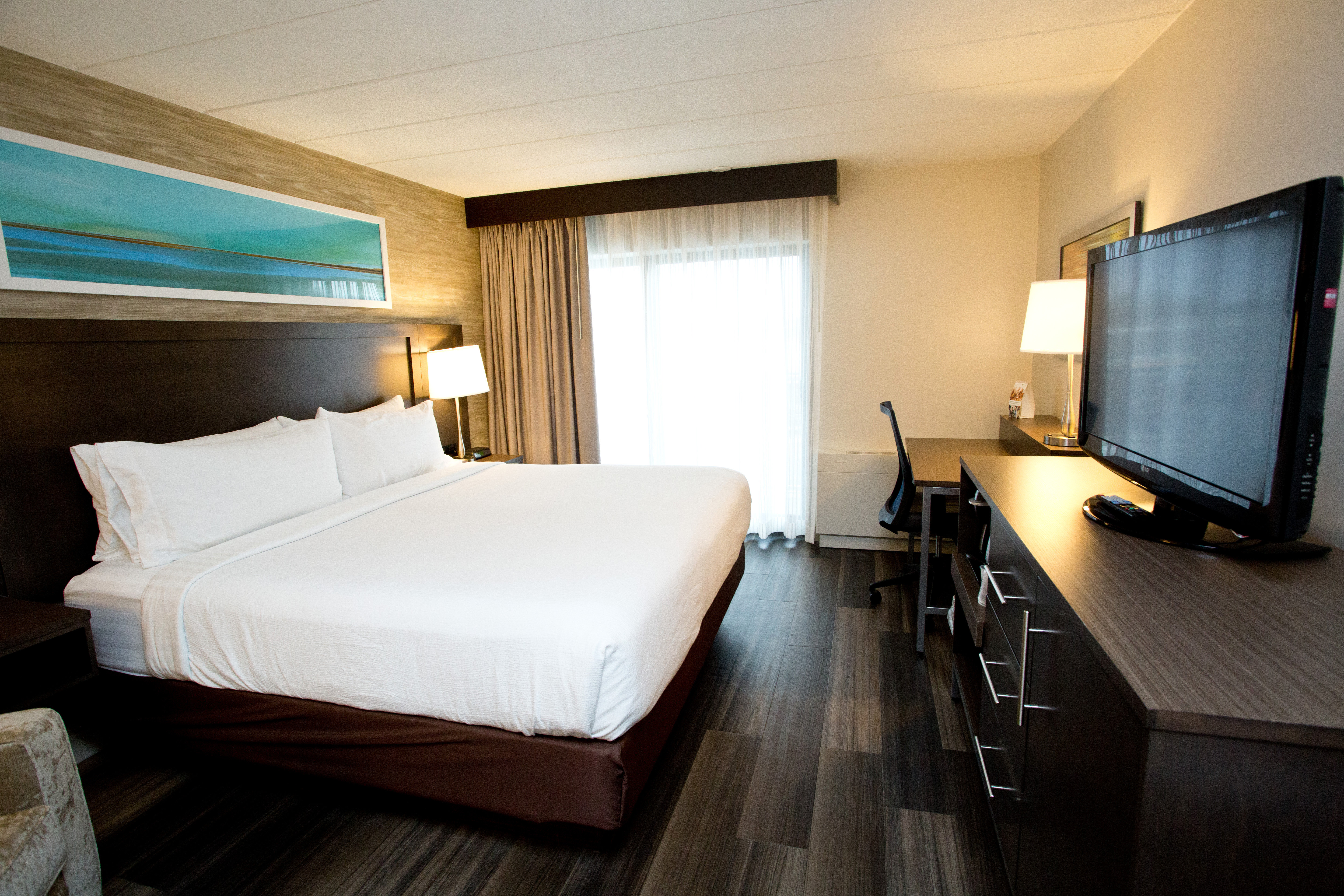 Holiday Inn Peterborough Waterfront 16/70