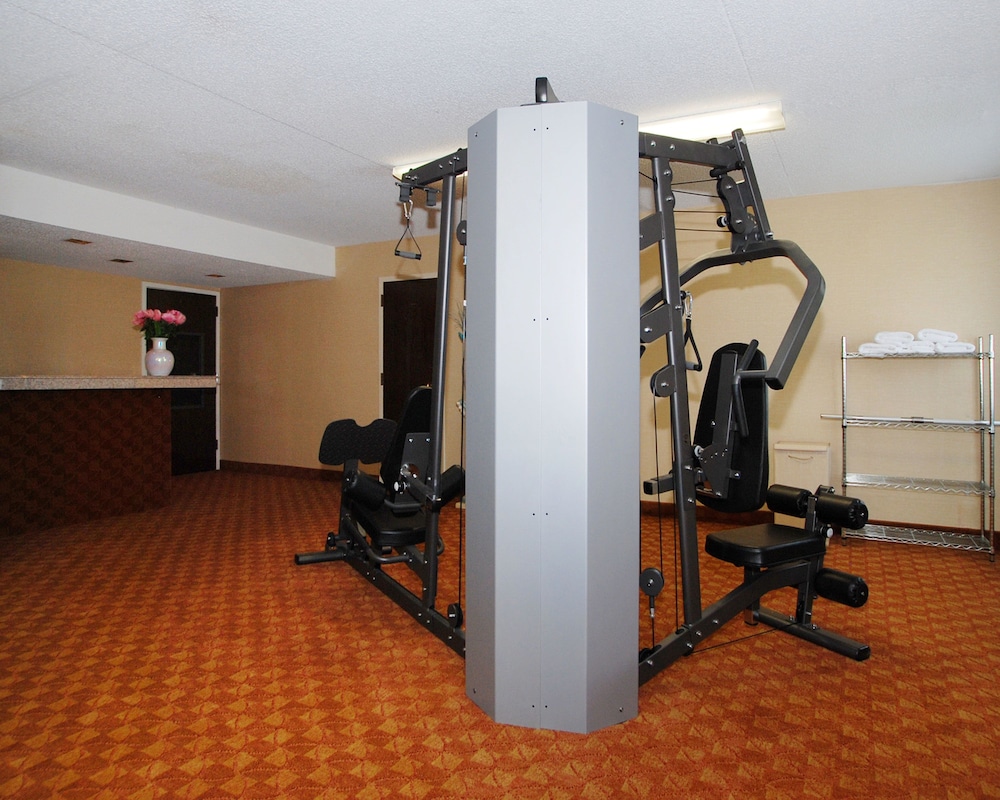 Quality Inn Lima, OH 22/47