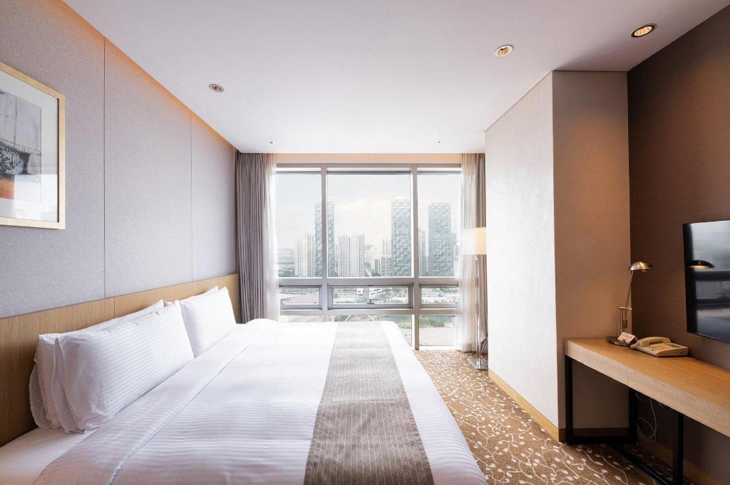 Premium, King Bed, Central Park View