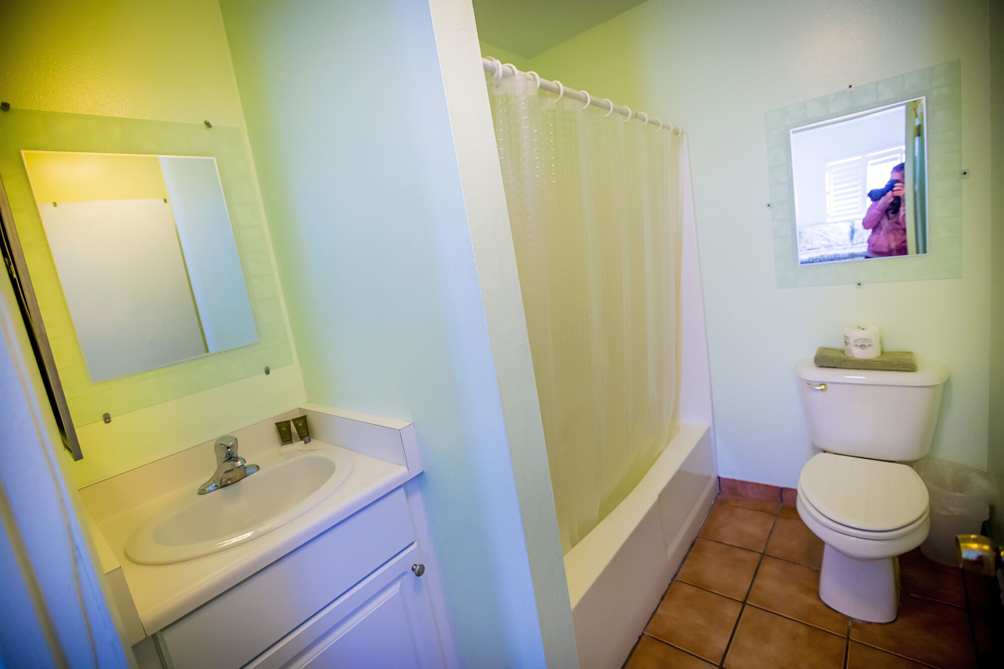 غرفة ديلوكس بسرير كينج، Leucadia Beach Inn 4/6