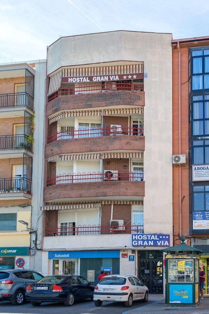 Hostal Gran Via 3/40