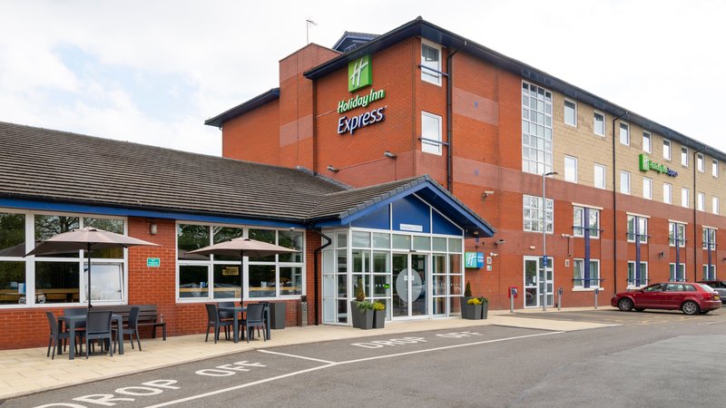 Holiday Inn Express Burton Upon Trent 32/32
