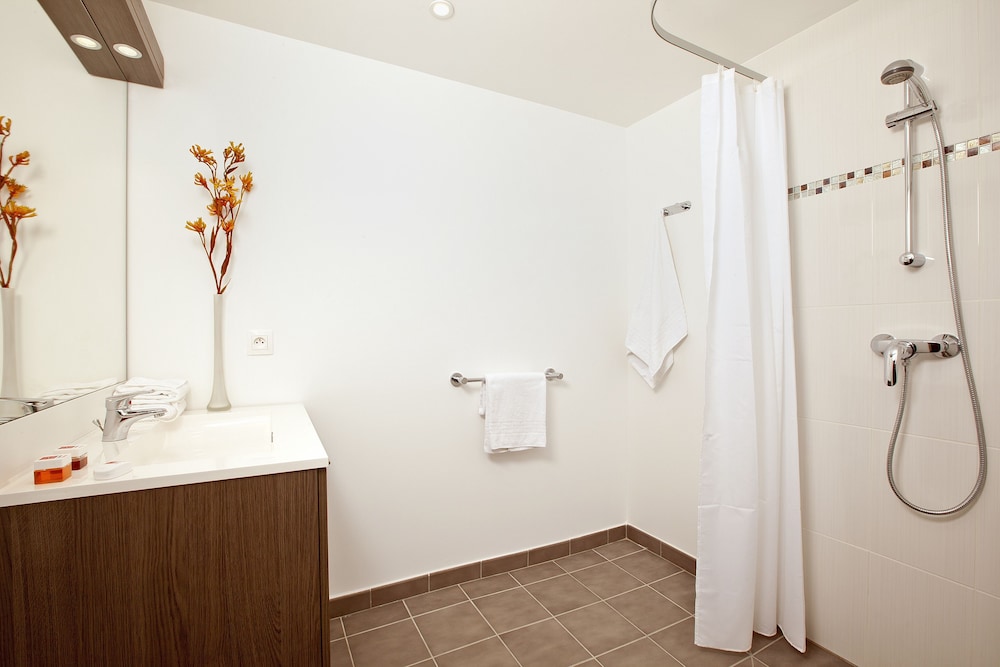 Sejours & Affaires Massy Atlantis 15/33