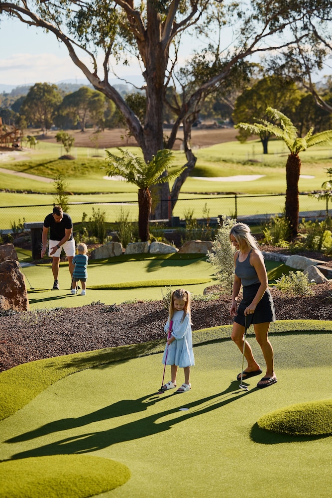 Country Club Tasmania 41/67