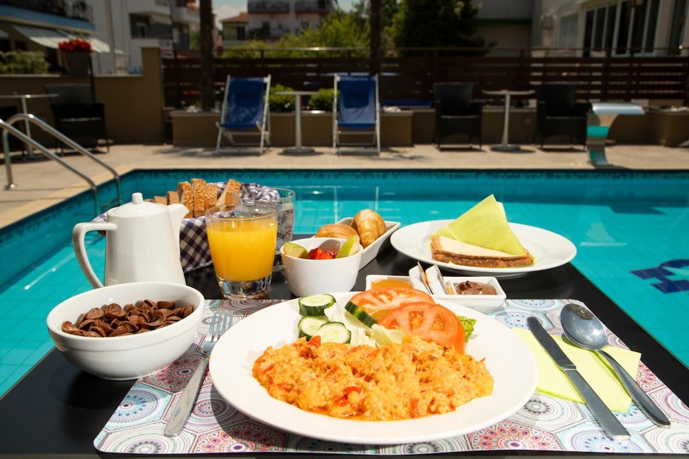 Olympos Hotel 48/62