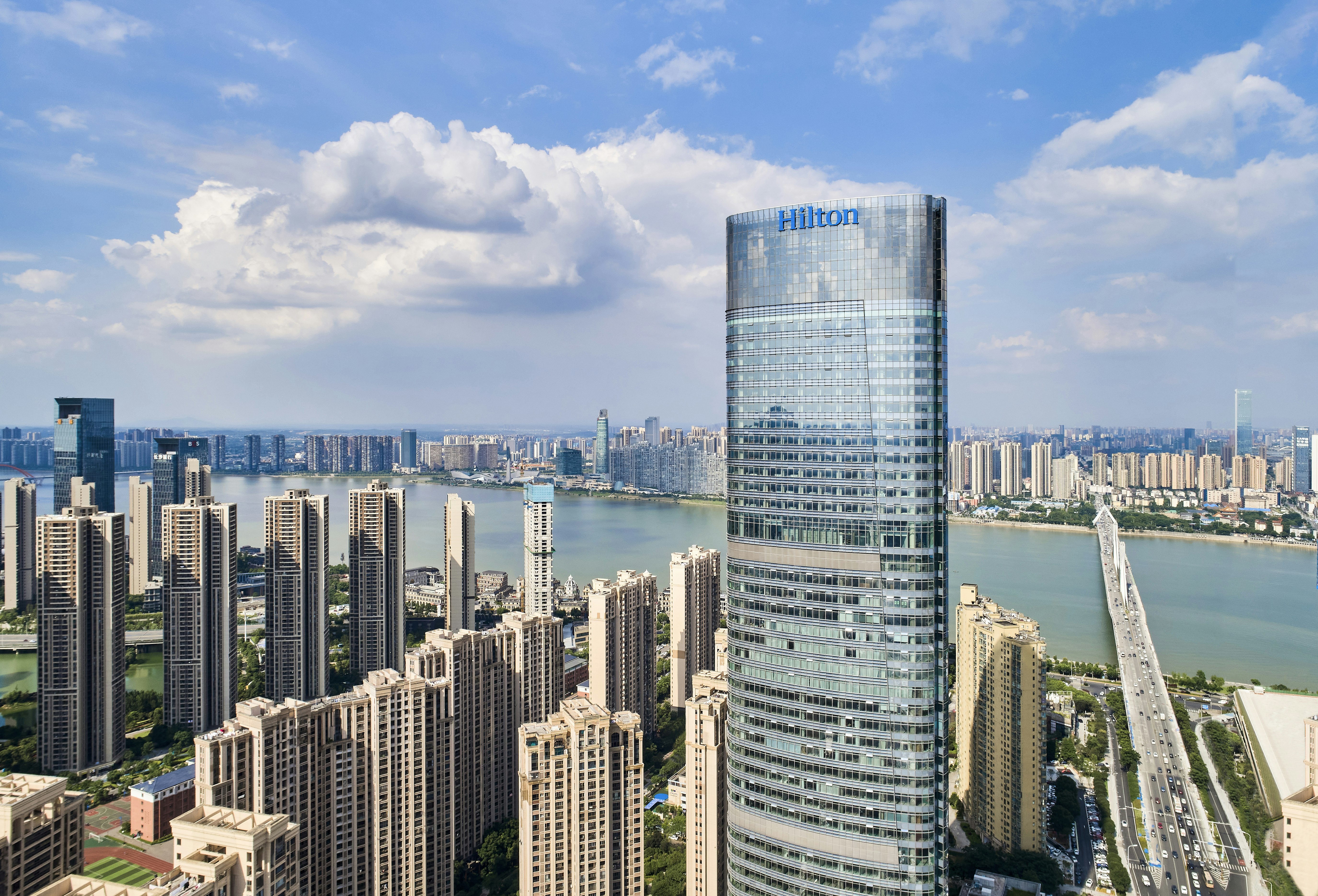 Hilton Changsha Riverside 72/76