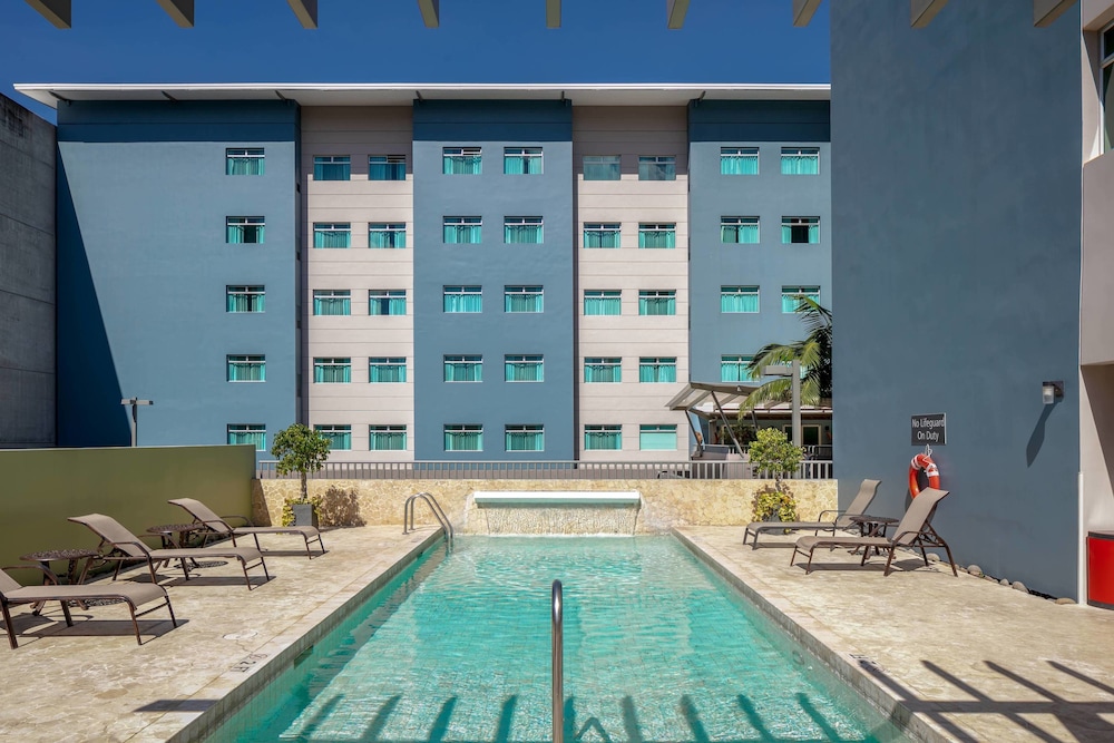 Residence Inn By Marriott San Jose Escazu 3/58