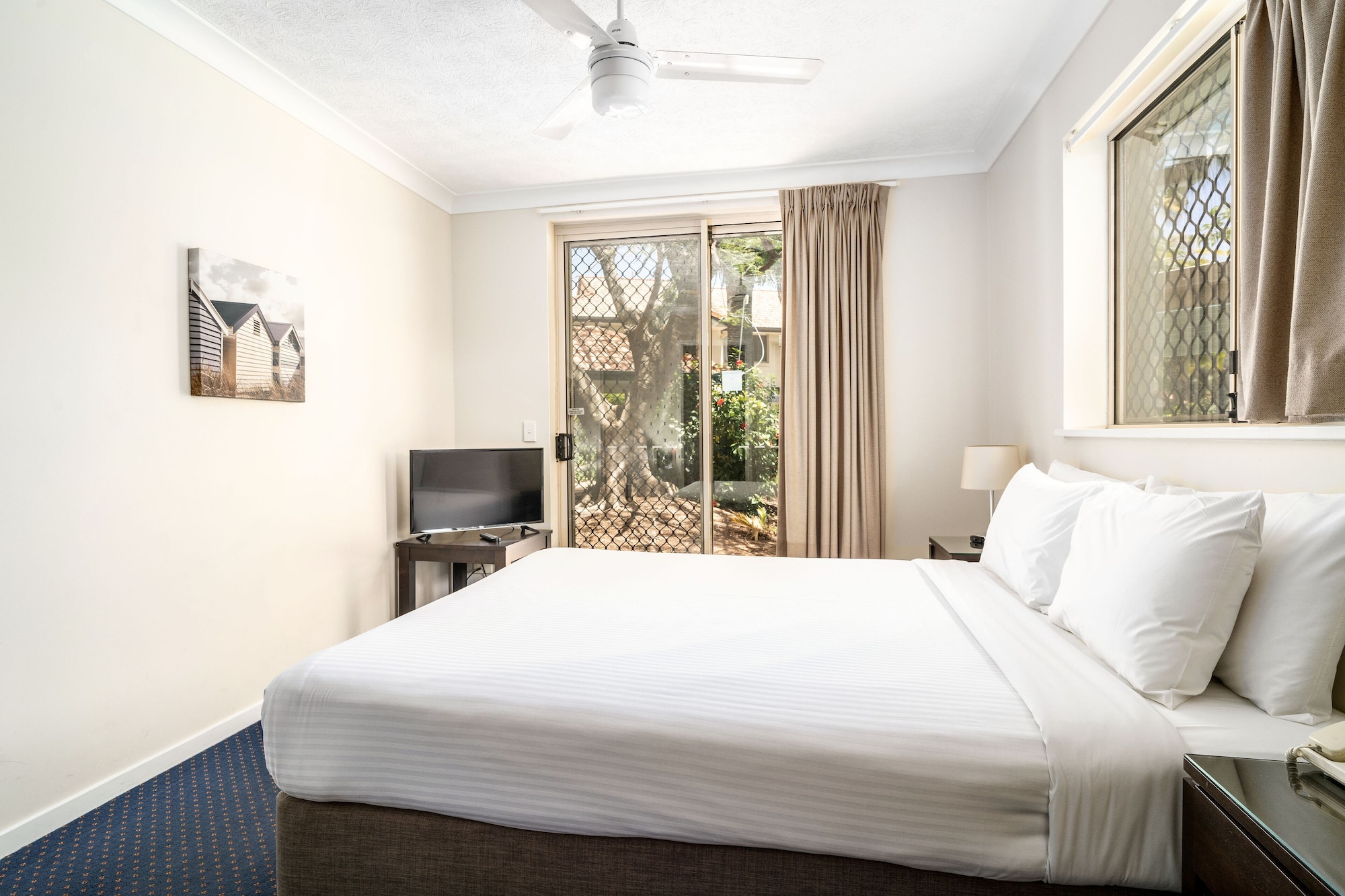 Room at Turtle Beach Resort, GOLD COAST