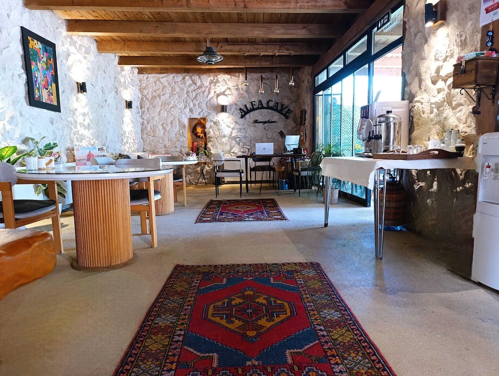 Alfa Cave Hotel 31/50