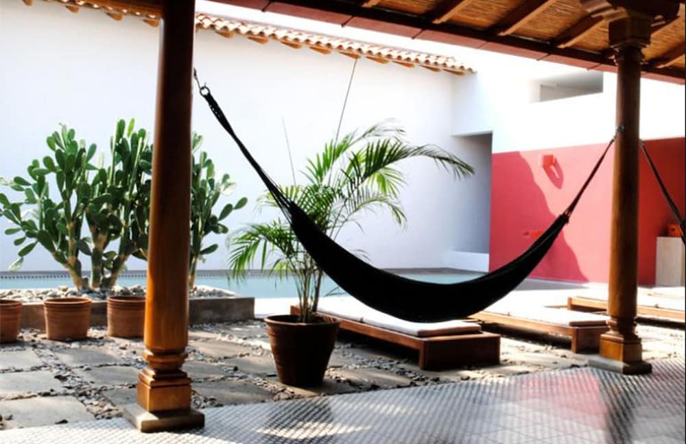 Los Patios Hotel 25/43