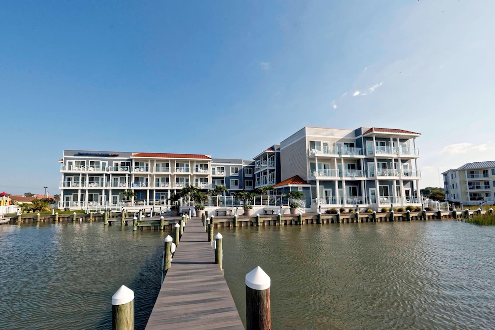 Fairfield Inn Suites By Marriott Chincoteague Island 65/67