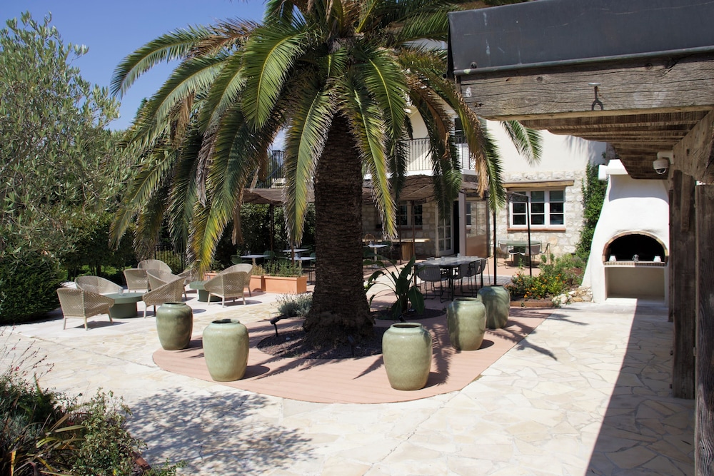 Hotel Eze Hermitage 42/52