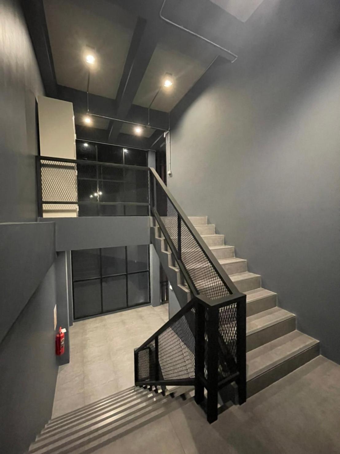 Loft Space Hotel 33/44