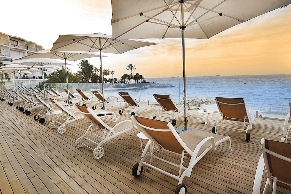 BG Hotel Nautico Ebeso 36/40