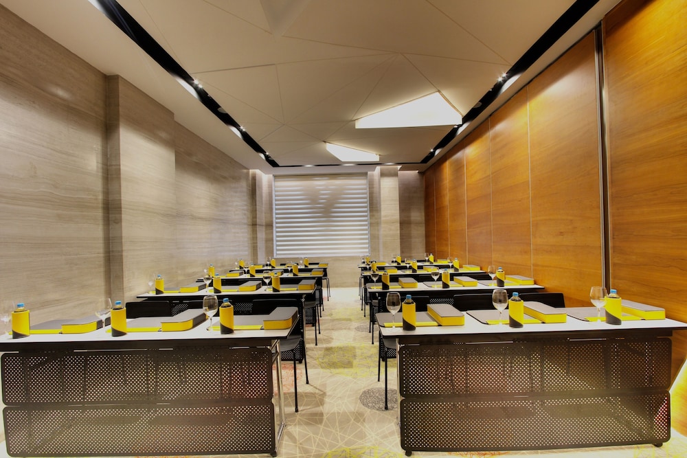 Radisson Bengaluru City Center 49/58