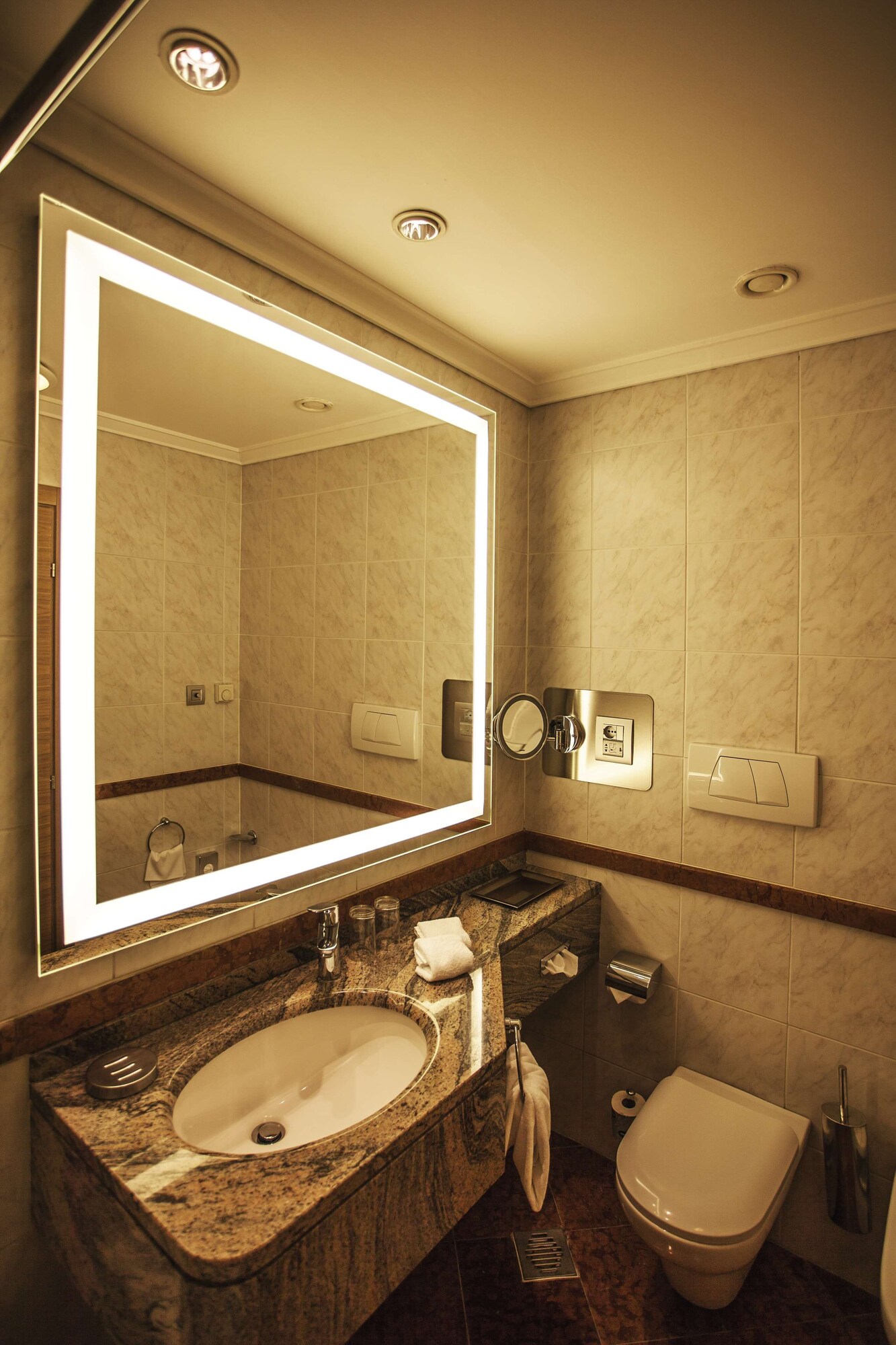 غرفة بسرير كينج، Hilton Milan Hotel 13/13